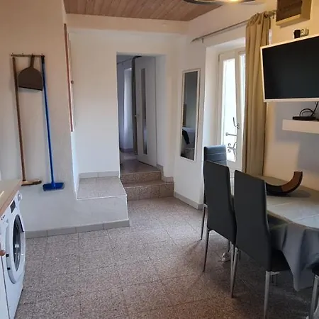 Rue Du Vieux Chateau - Beau F2 Apartment Menton