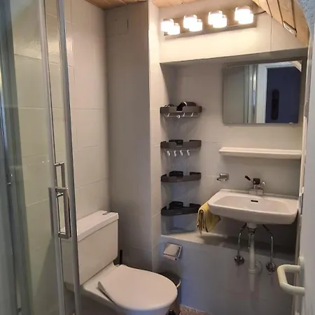 Rue Du Vieux Chateau - Beau F2 * Menton